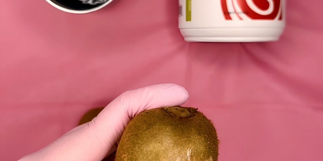 Sugaring or Waxing? A Kiwi Demo from SugaringNYC!